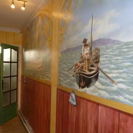 Lägenhet Flobart Grand A Au Rdc Et A 30 Metres De La *